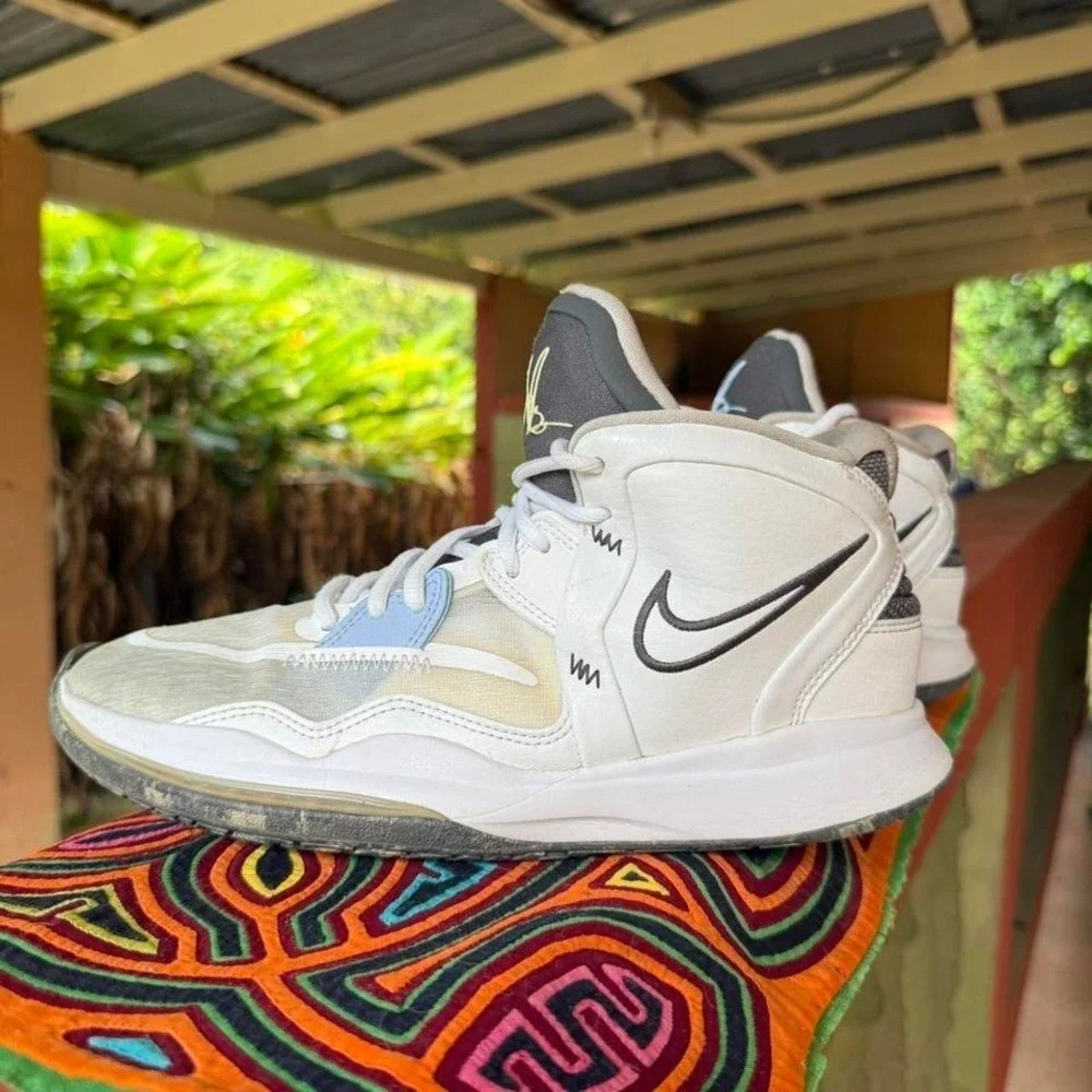 Nike Kyrie Infinity Aluminum‎ Sail Sneakers Basketball Shoes Mens 7Y DD0334-102